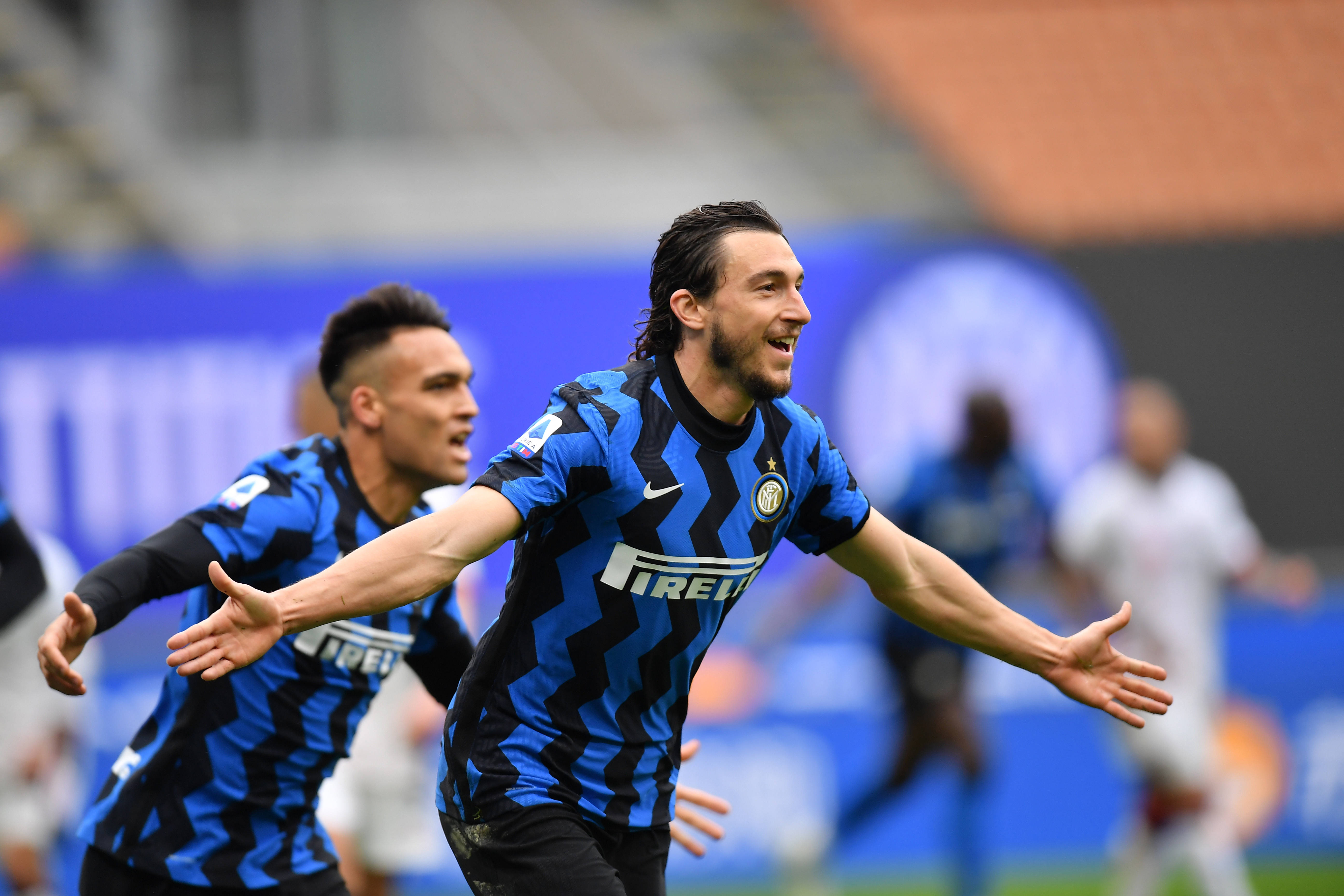 杜兰特关键补篮赢下比赛（杜兰特补篮定胜局）