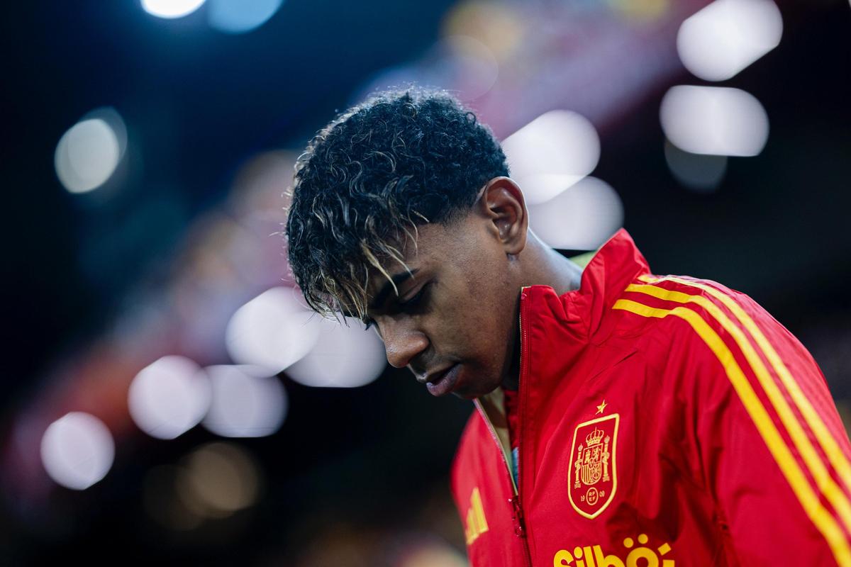 加纳乔：加盟蓝军前几个月总是最难的，现在我感到很舒适和开心（加纳乔：初到蓝军的头几个月最难熬，如今我已适应，感到舒适而开心）