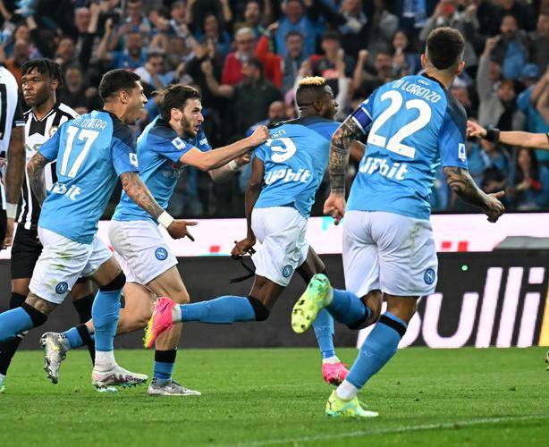 电讯报：阿森纳青训引援策略升级，目标转向全球范围内的天才（电讯报：阿森纳升级青训引援布局，全球搜罗天赋新星）