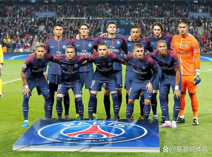 法尔克：拜仁重视巴黎对于帕的兴趣，将为他提供涨薪续约合同（法尔克：拜仁已关注巴黎对帕的追逐，计划以加薪续约留人）