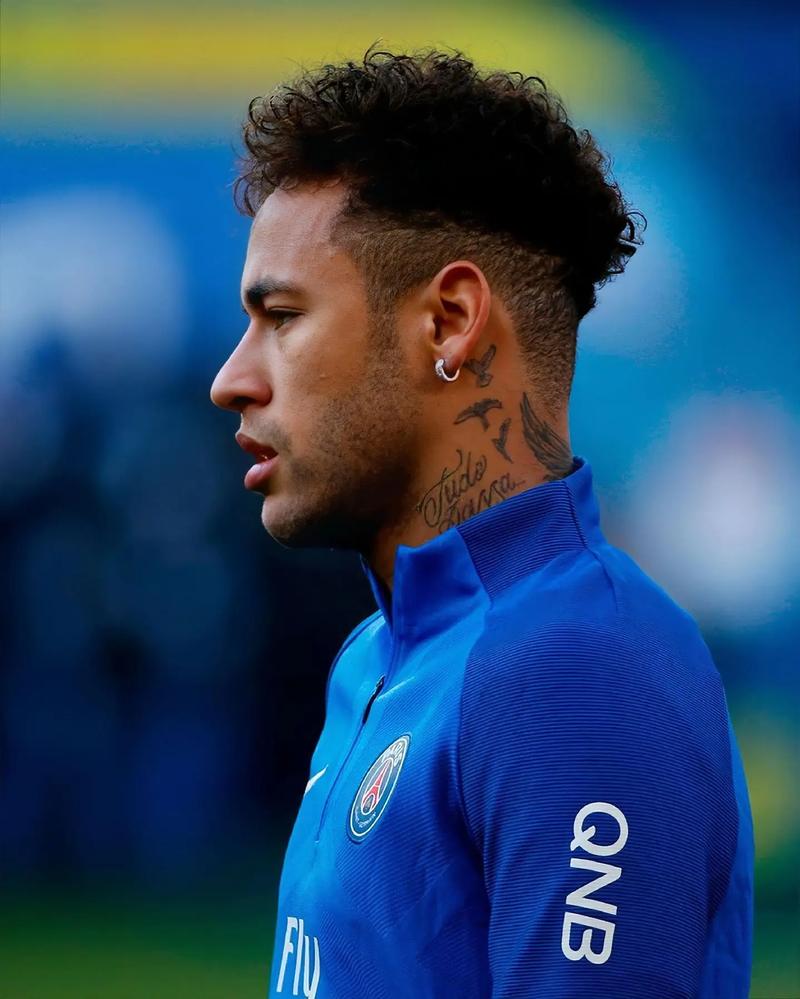 斩获两金！温州健儿彭黎娜闪耀全国举重赛场（双金到手，温州名将彭黎娜在全国举重赛大放异彩）