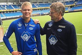 传射建功！格纳布里全场数据：4射2正，送出2次关键传球（格纳布里传射齐发！全场4脚射门2次射正，送出2次关键传球）