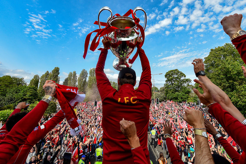 土耳其法院将费内巴切和加拉塔萨雷球员关押候审等待赌博的审判（土耳其法院拘押费内巴切与加拉塔萨雷球员，涉赌案候审）