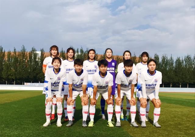 绿帽哥：皇马董事会今晨7点召见阿隆索，紧急召开危机会议（皇马董事会今晨7点约见阿隆索，紧急商讨危机对策）