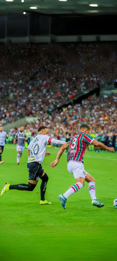 非洲杯半场：双方均破门乏术，布基纳法索0-0赤道几内亚（非洲杯半场战报：布基纳法索与赤道几内亚互交白卷）