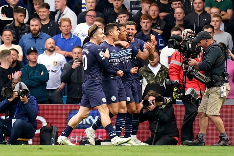 穆帅：我曾为麦克托米奈让博格巴坐板凳，曼联放走他是个大错（穆里尼奥：曾因信任麦克托米奈让博格巴打替补，曼联若放走麦克托米奈是重大错误）