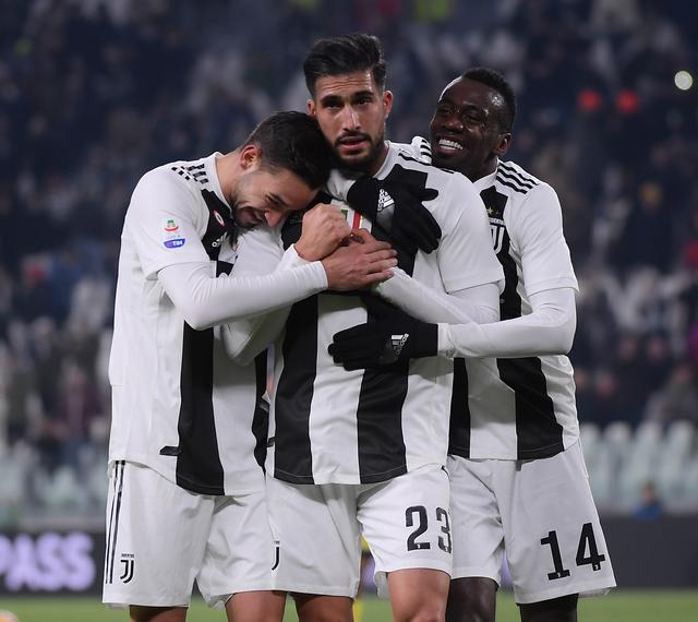 NBA杯战报：东契奇35+11，湖人129-119击败独行侠（NBA季中赛快讯：东契奇35+11，湖人129-119力克独行侠）